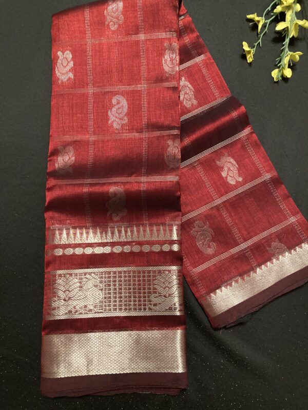 Maroon & Red Mixed Weaving
