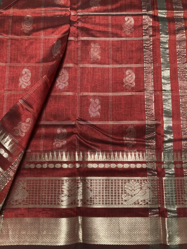 Maroon & Red Mixed Weaving